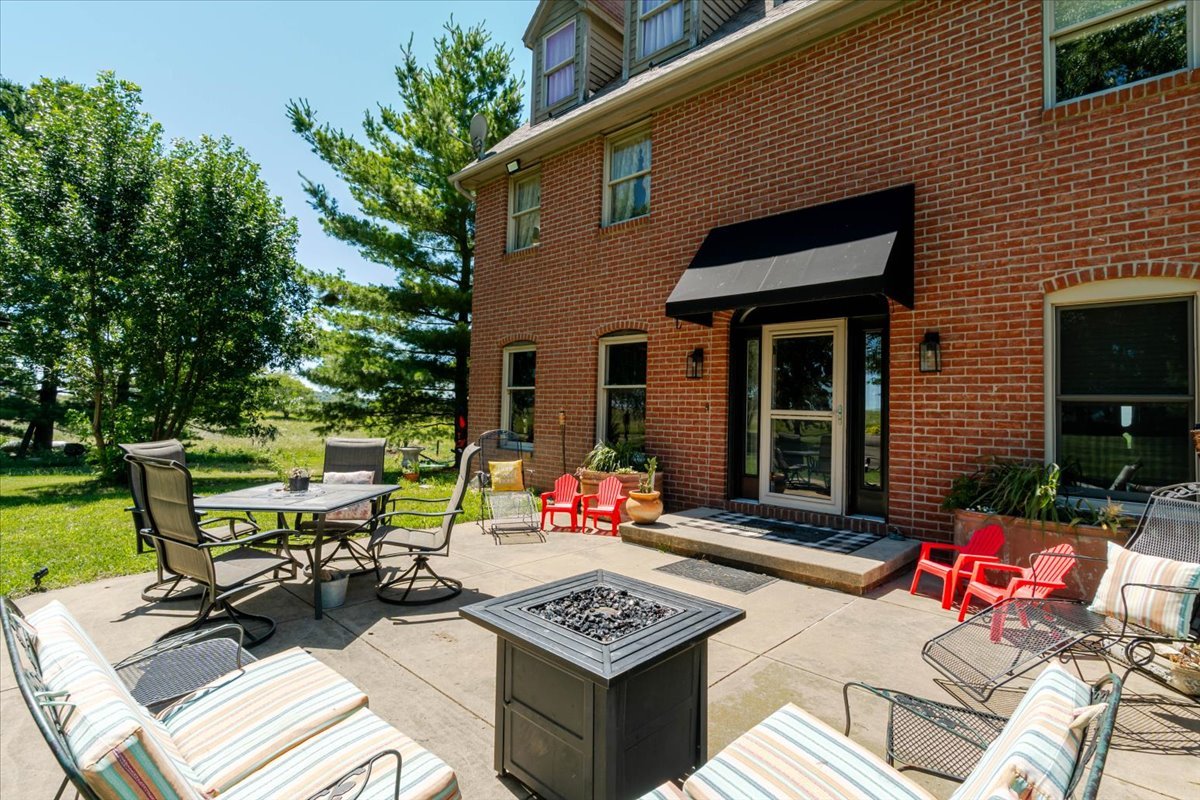7490 East 700 North Road McLean, IL 61754 - Photo 6 of 47 Gallery Image 6
