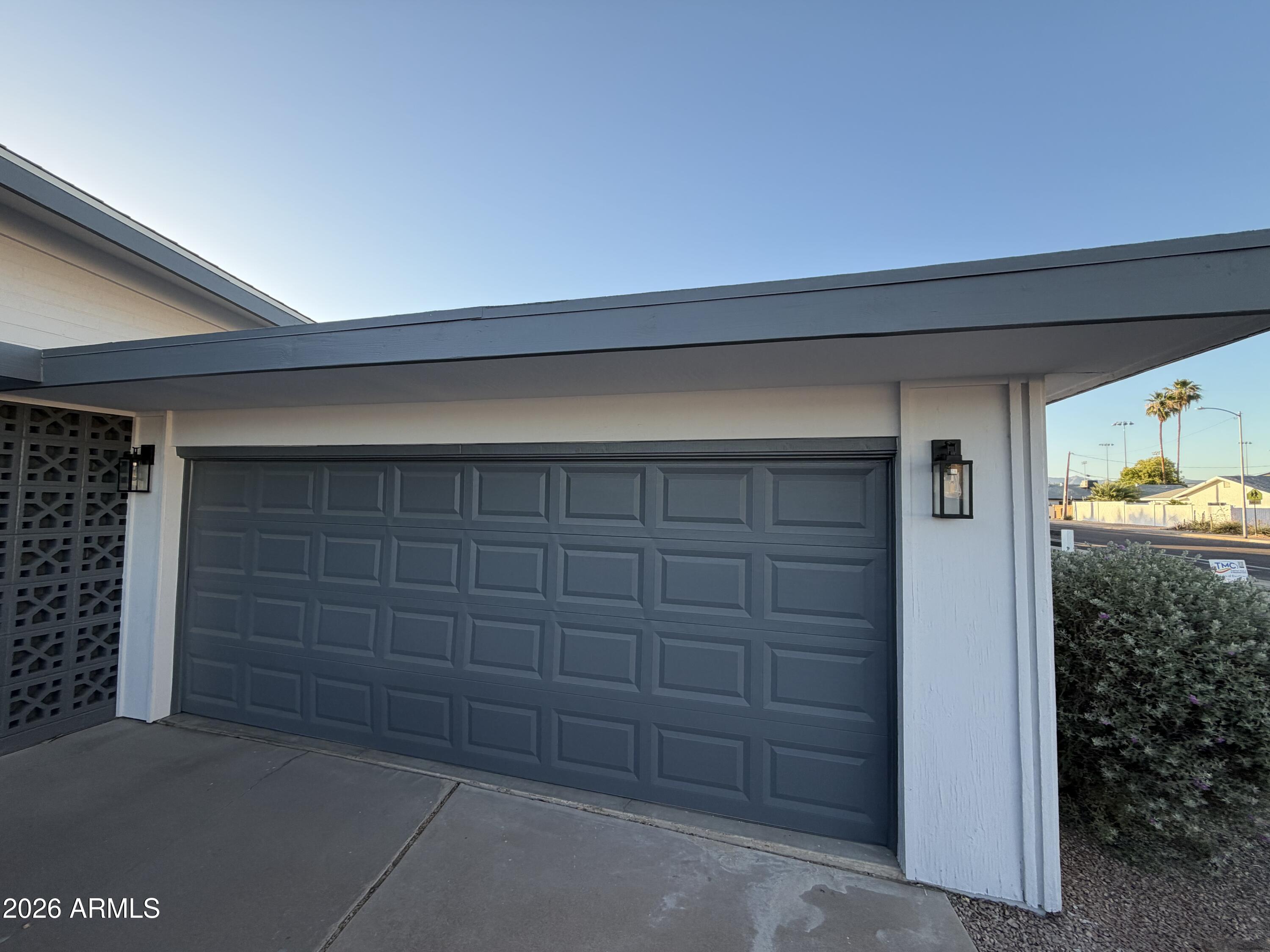 5420 North Granite Reef Road Scottsdale, AZ 85250 - Photo 28 of 30 a view of outdoor space and garage
