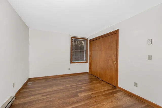 $425,000 | 54 S Road, Fremont, NH 03044