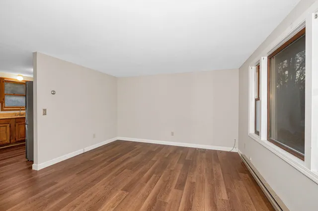 $425,000 | 54 S Road, Fremont, NH 03044