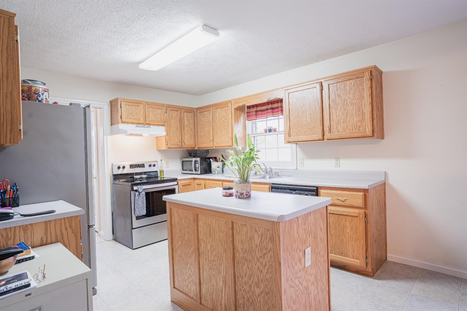 3565 Bardstown Road Lawrenceburg, KY 40342 - Photo 8 of 60 Photo 8