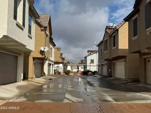 $1,875 | 446 North Alder Court, Gilbert, AZ 85233