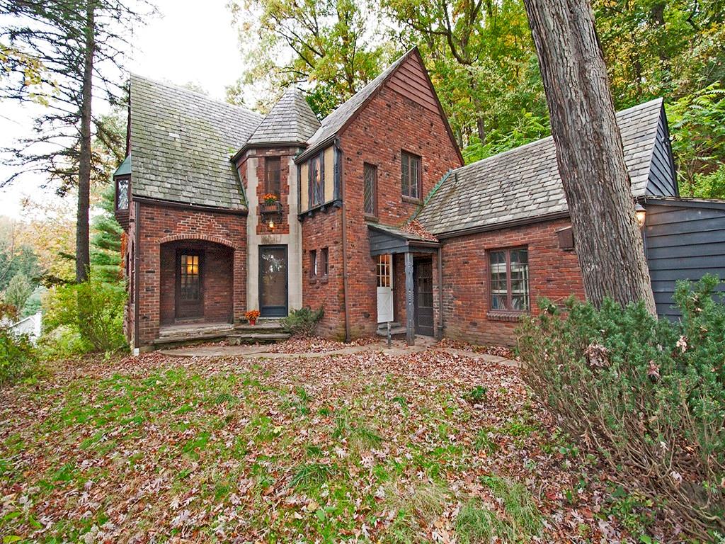 200 Rutledge Drive Pittsburgh, PA 15215 - Photo 1 of 17 Gallery Image 1