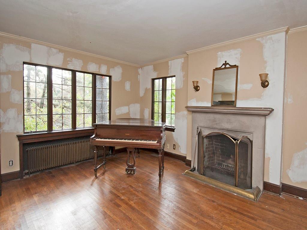 200 Rutledge Drive Pittsburgh, PA 15215 - Photo 6 of 17 Gallery Image 6