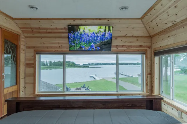 $639,900 | 608 Broadway Street, Wahkon, MN 56386