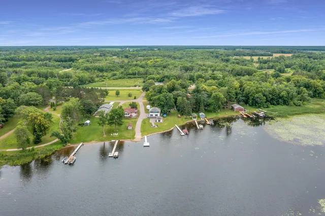 $639,900 | 608 Broadway Street, Wahkon, MN 56386