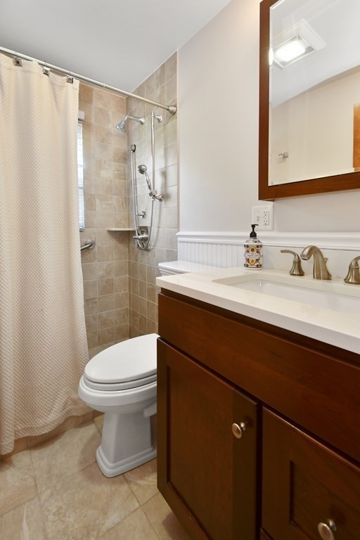 10 Crescent Road Woburn, MA 01801 - Photo 18 of 32 Gallery Image 18
