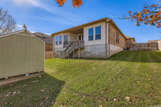 $2,100 | 2213 Sungate Drive, New Braunfels, TX 78130