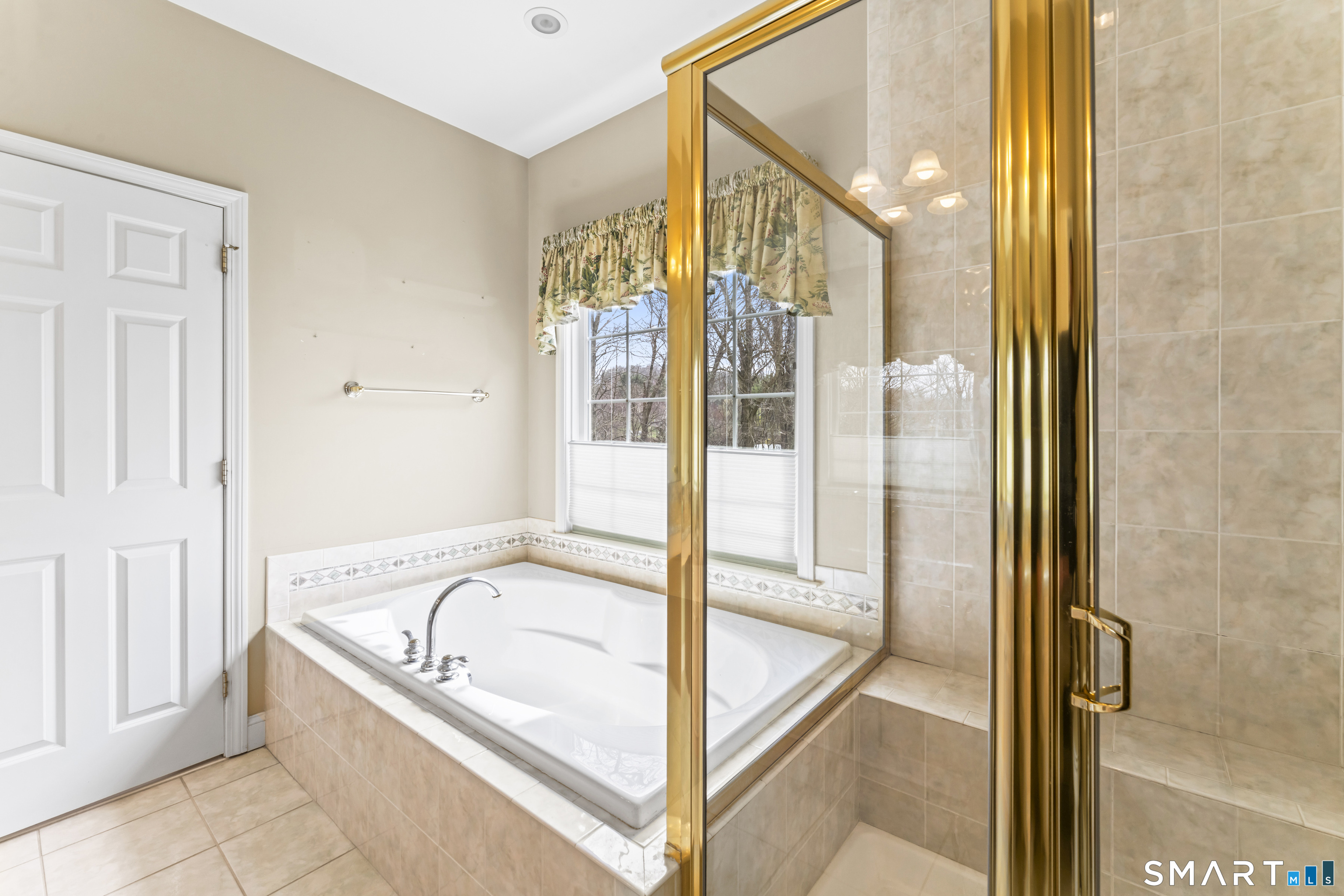 18 Spring Ridge Court, Unit 18 Danbury, CT 06811 - Photo 22 of 40