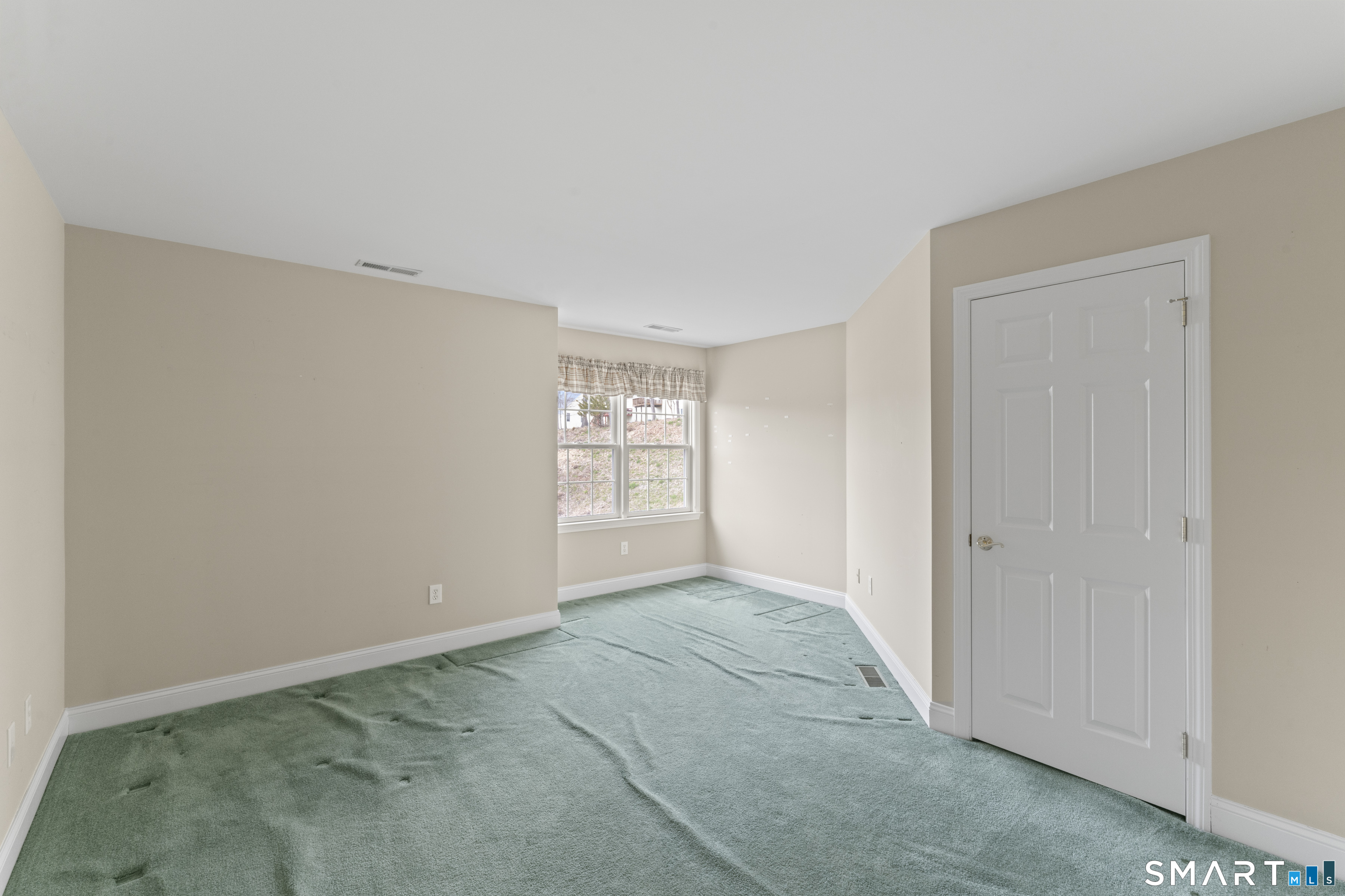 18 Spring Ridge Court, Unit 18 Danbury, CT 06811 - Photo 28 of 40