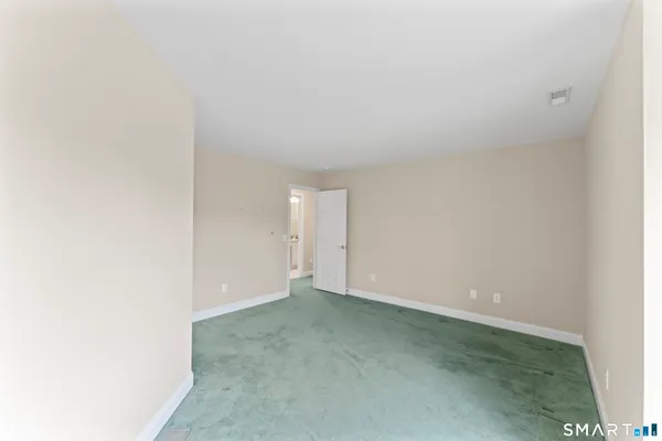 $660,000 | 18 Spring Ridge Court, Unit 18, Danbury, CT 06811