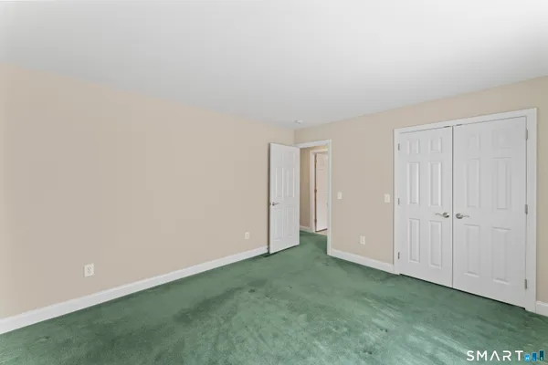 $660,000 | 18 Spring Ridge Court, Unit 18, Danbury, CT 06811