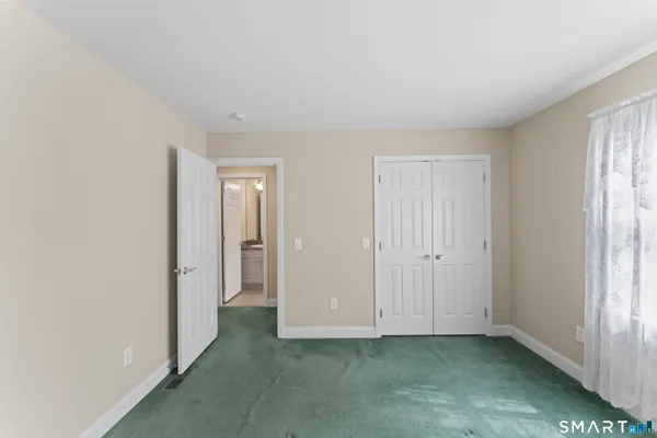 $660,000 | 18 Spring Ridge Court, Unit 18, Danbury, CT 06811