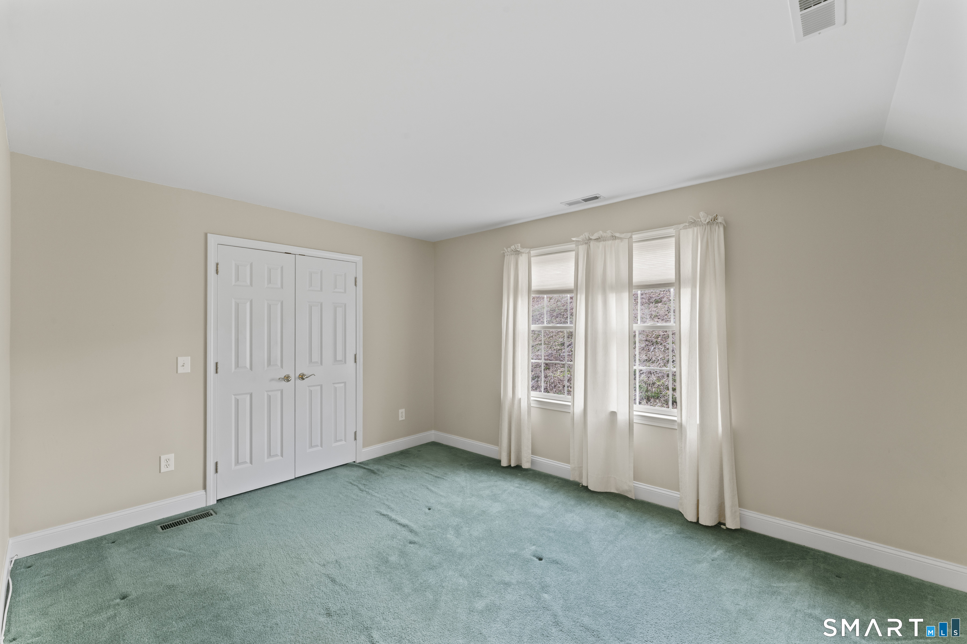 18 Spring Ridge Court, Unit 18 Danbury, CT 06811 - Photo 35 of 40