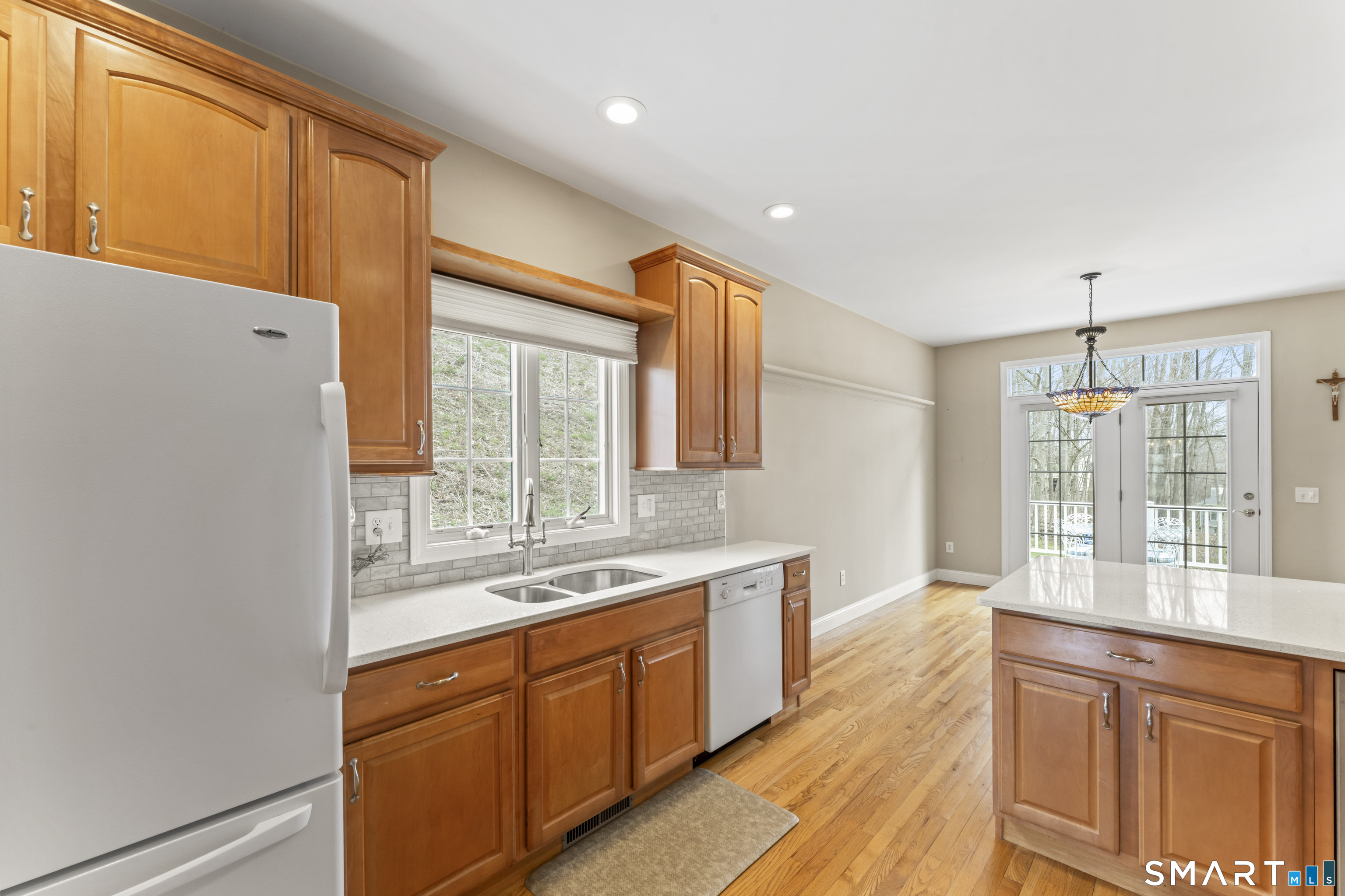 18 Spring Ridge Court, Unit 18 Danbury, CT 06811 - Photo 9 of 40