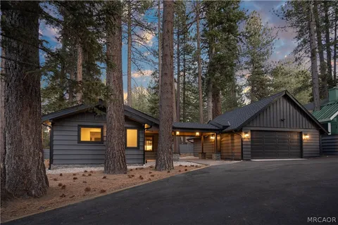 $750,000 | 42763 Cedar Avenue, Big Bear Lake, CA 92315