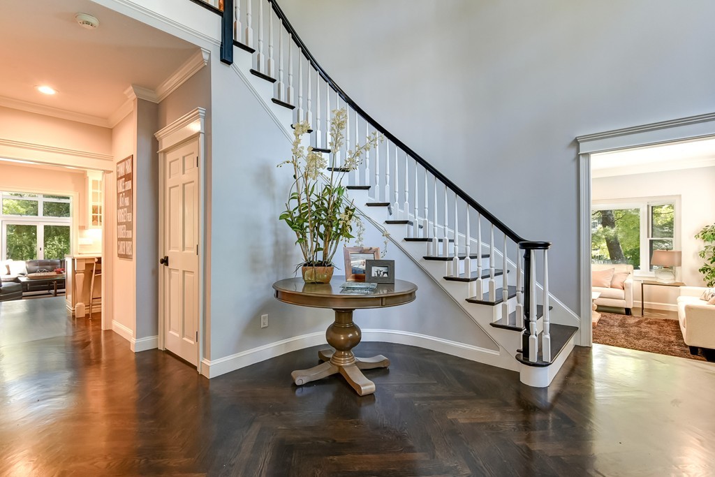 68 Pheasant Landing Road Needham, MA 02492 - Photo 11 of 30