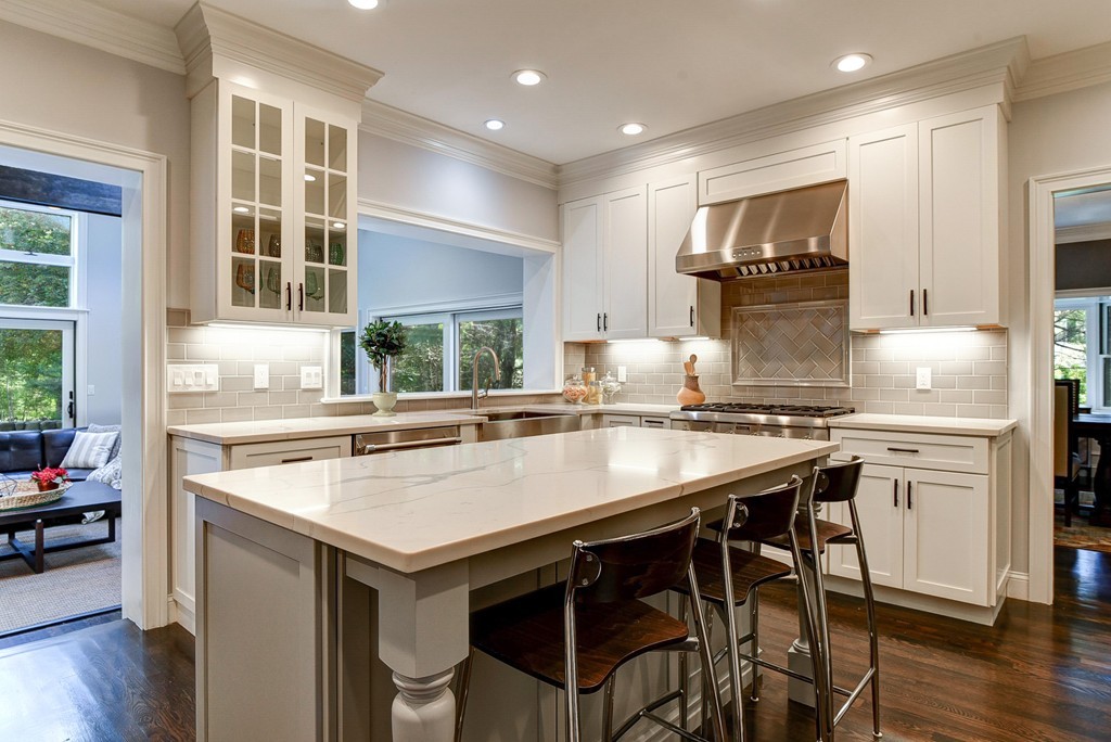 68 Pheasant Landing Road Needham, MA 02492 - Photo 6 of 30