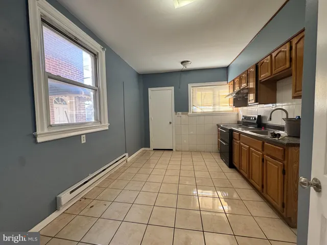 $1,600 | 842 Foulkrod Street, Philadelphia, PA 19124