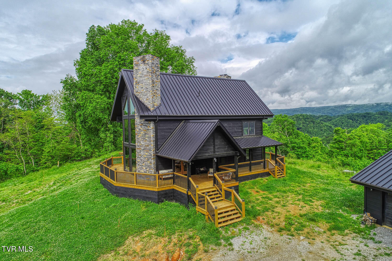 833 Duck Creek Road Sneedville, TN 37869 - Photo 1 of 60 833 Duck Creek. Sndvl MLSa (3 of 69)