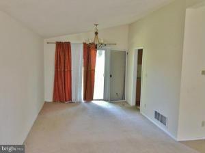 4902 Old Court Road Randallstown, MD 21133 - Photo 5 of 11 Dining Room