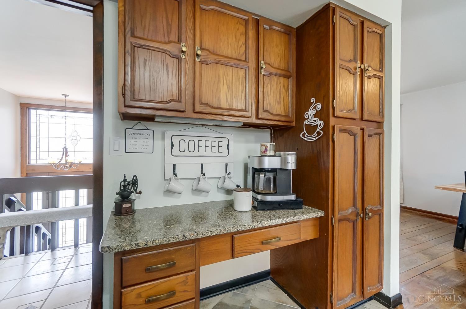 575 Pepper Ridge Road Cincinnati, OH 45244 - Photo 13 of 46 Gallery Image 13