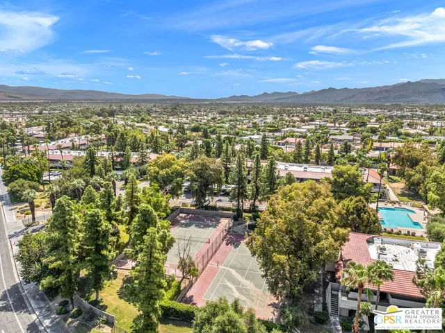 $185,000 | 575 North Villa Court, Unit 204, Palm Springs, CA 92262
