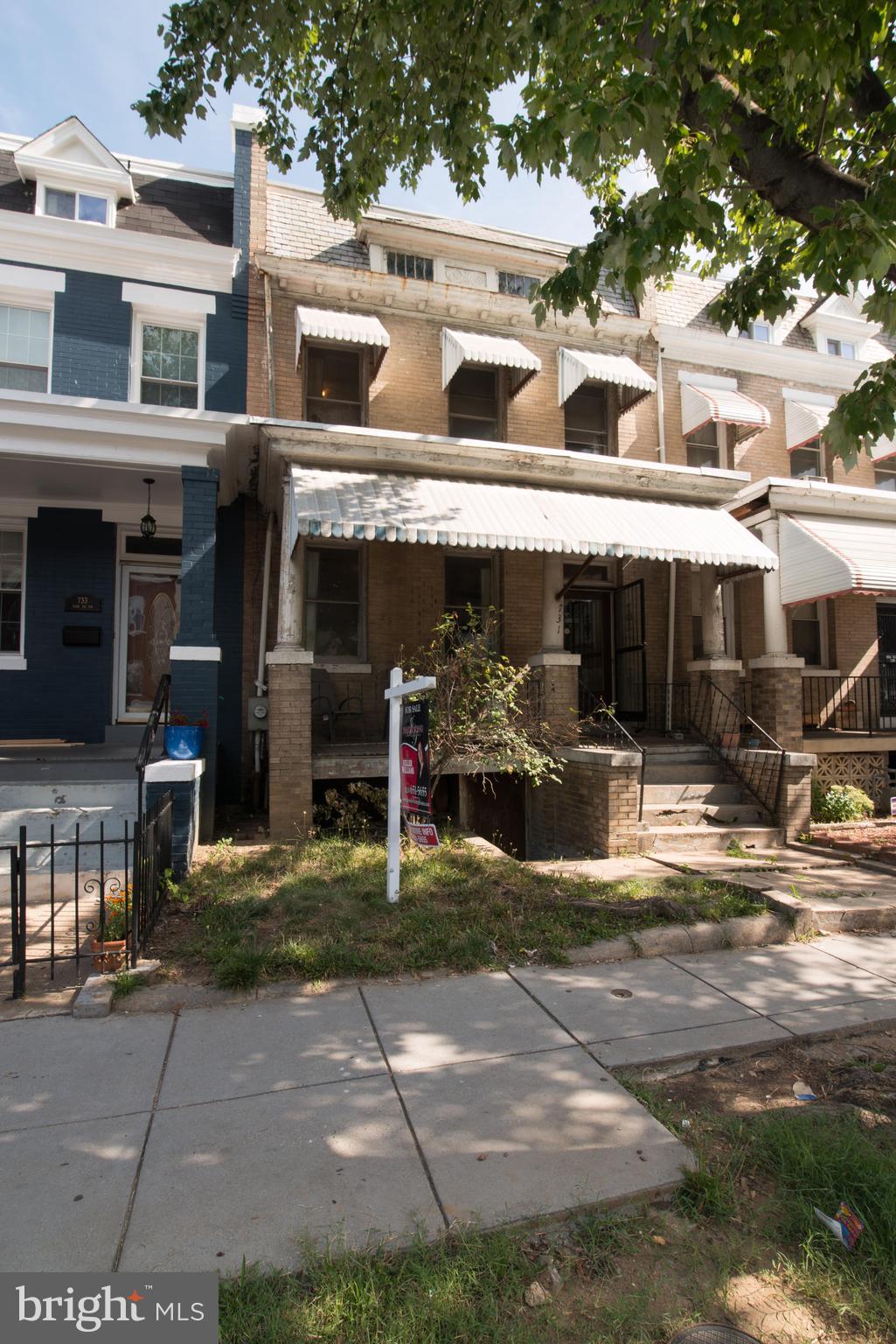 731 Park Road Northwest Washington, DC 20010 - Photo 2 of 28 Front