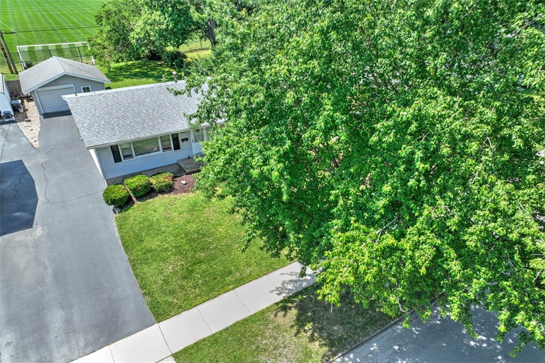 1135 East Johns Avenue Decatur, IL 62521 - Photo 2 of 23