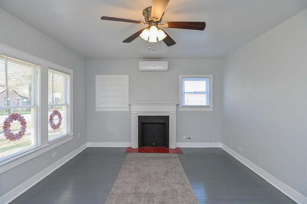 6401 Stratton Street Houston, TX 77023 - Photo 4 of 28
