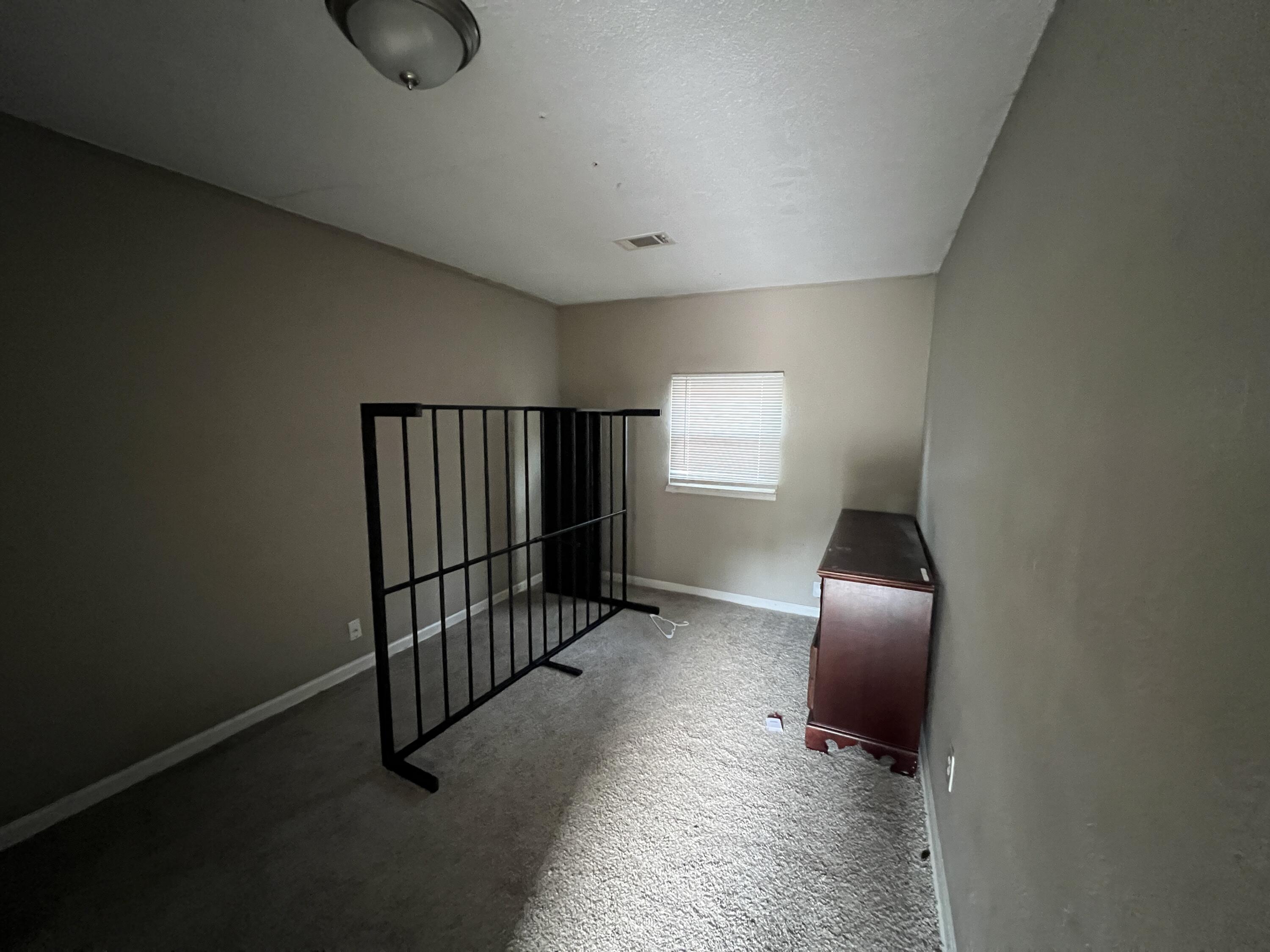 1910 Roberson Road Augusta, GA 30906 - Photo 5 of 11 IMG_4004