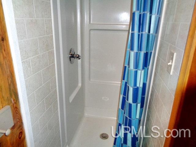 5178 County Rd C Fence, WI 54120 - Photo 17 of 27 Gallery Image 17
