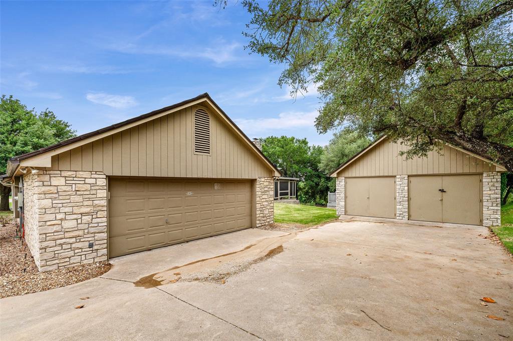 10100 Ravenswood Road Granbury, TX 76049 - Photo 33 of 40