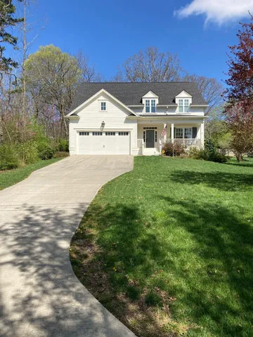 $4,200 | 815 Fairmount Avenue, Signal Mountain, TN 37377