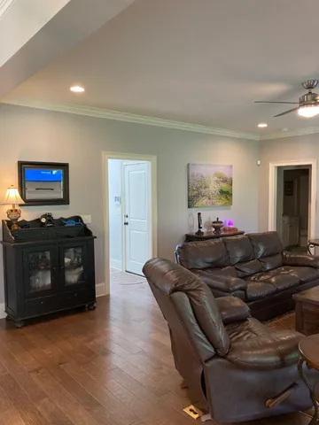 $4,200 | 815 Fairmount Avenue, Signal Mountain, TN 37377