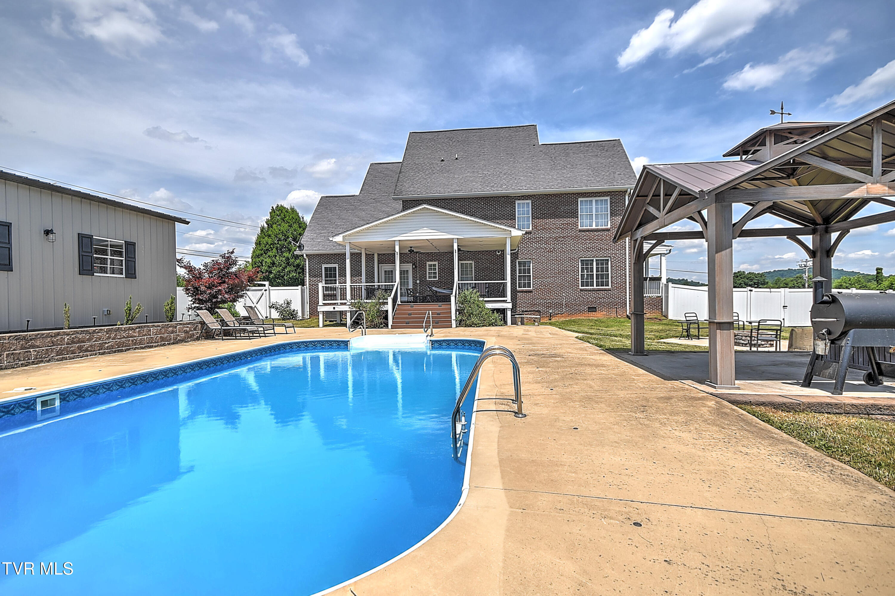 146 Hopson Road Johnson City, TN 37601 - Photo 57 of 82 146 Hopson Rd SE-76