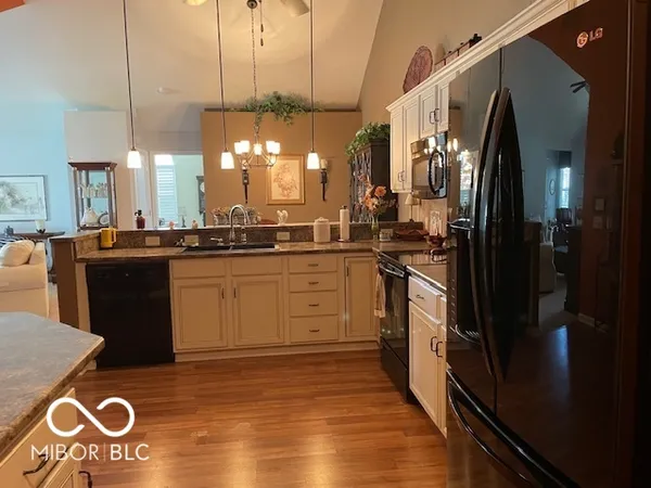 $348,900 | 1161 Extraordinary Trail, Greenfield, IN 46140