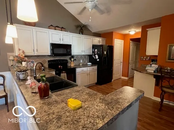 $348,900 | 1161 Extraordinary Trail, Greenfield, IN 46140