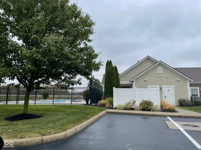 $348,900 | 1161 Extraordinary Trail, Greenfield, IN 46140