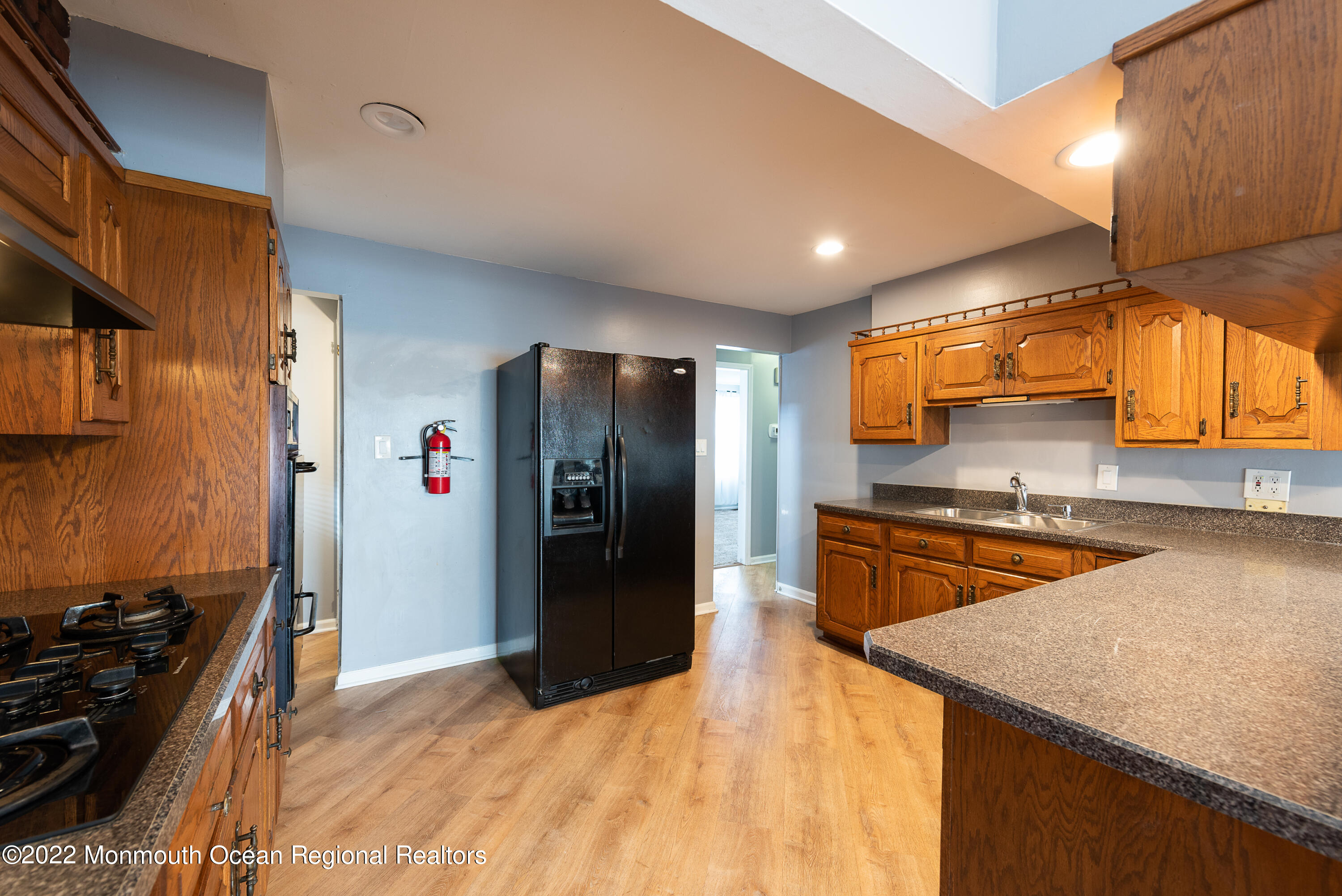 1302 Logan Road Asbury Park, NJ 07712 - Photo 4 of 27 BAP_8666