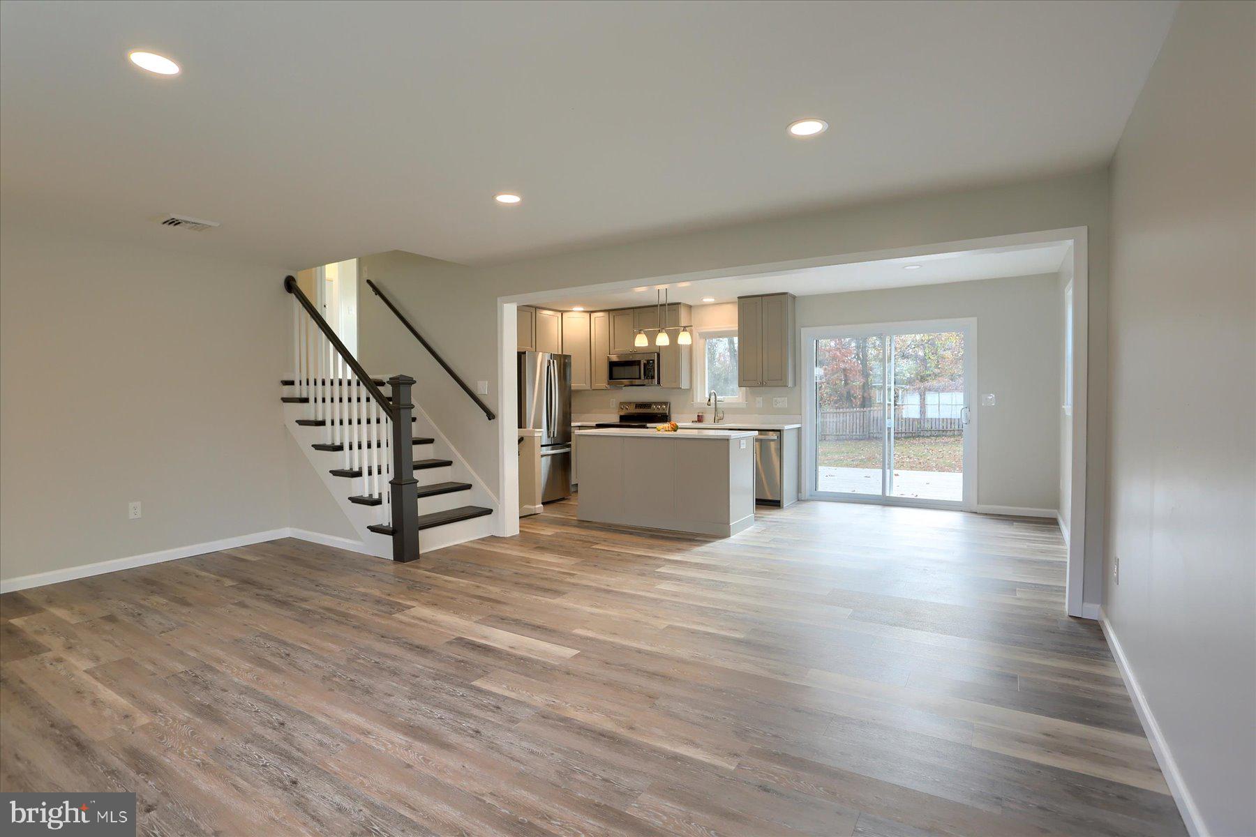 54 Ridgeview Road Hummelstown, PA 17036 - Photo 9 of 35 Gallery Image 9