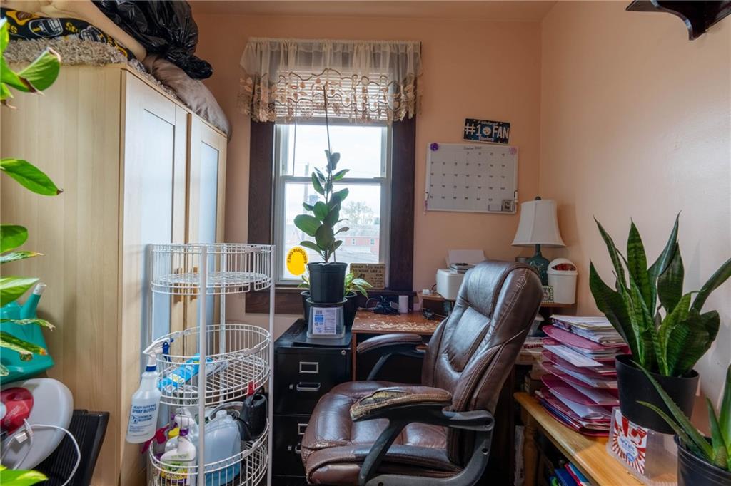 47 May Avenue McKees Rocks, PA 15136 - Photo 11 of 16 Gallery Image 11