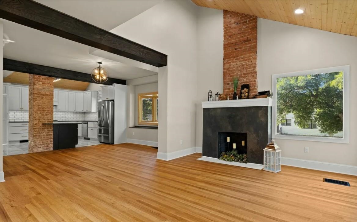 1302 South Ash Street Casper, WY 82601 - Photo 4 of 47