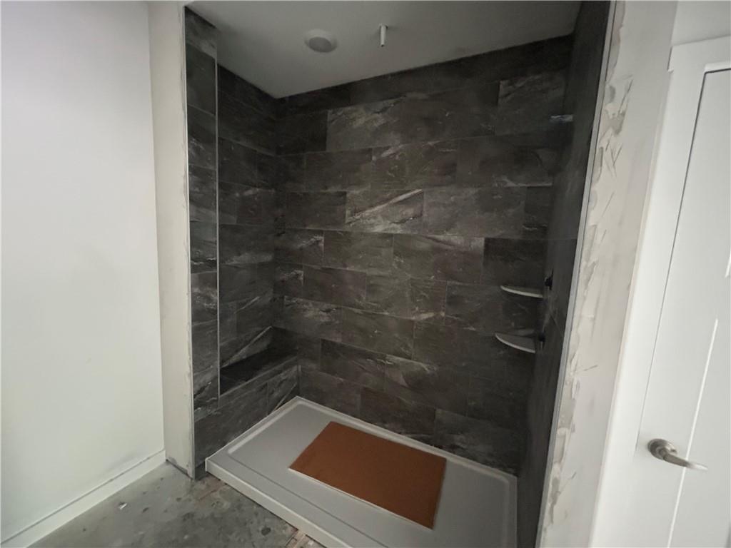 103 Deana Drive McKees Rocks, PA 15136 - Photo 15 of 17