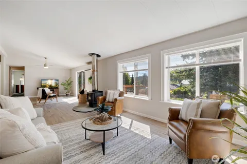 $399,000 | 5255 South Apollo Road, Langley, WA 98260