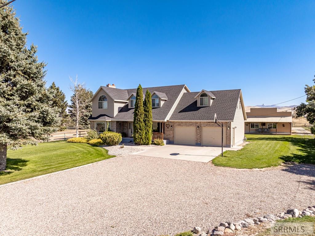 12568 Hawthorne Road Chubbuck, ID 83202 - Photo 2 of 52