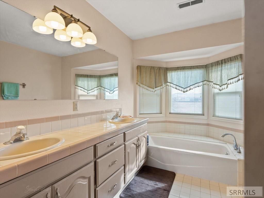 12568 Hawthorne Road Chubbuck, ID 83202 - Photo 33 of 52