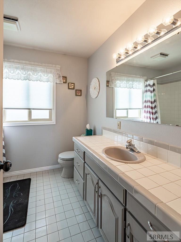 12568 Hawthorne Road Chubbuck, ID 83202 - Photo 35 of 52