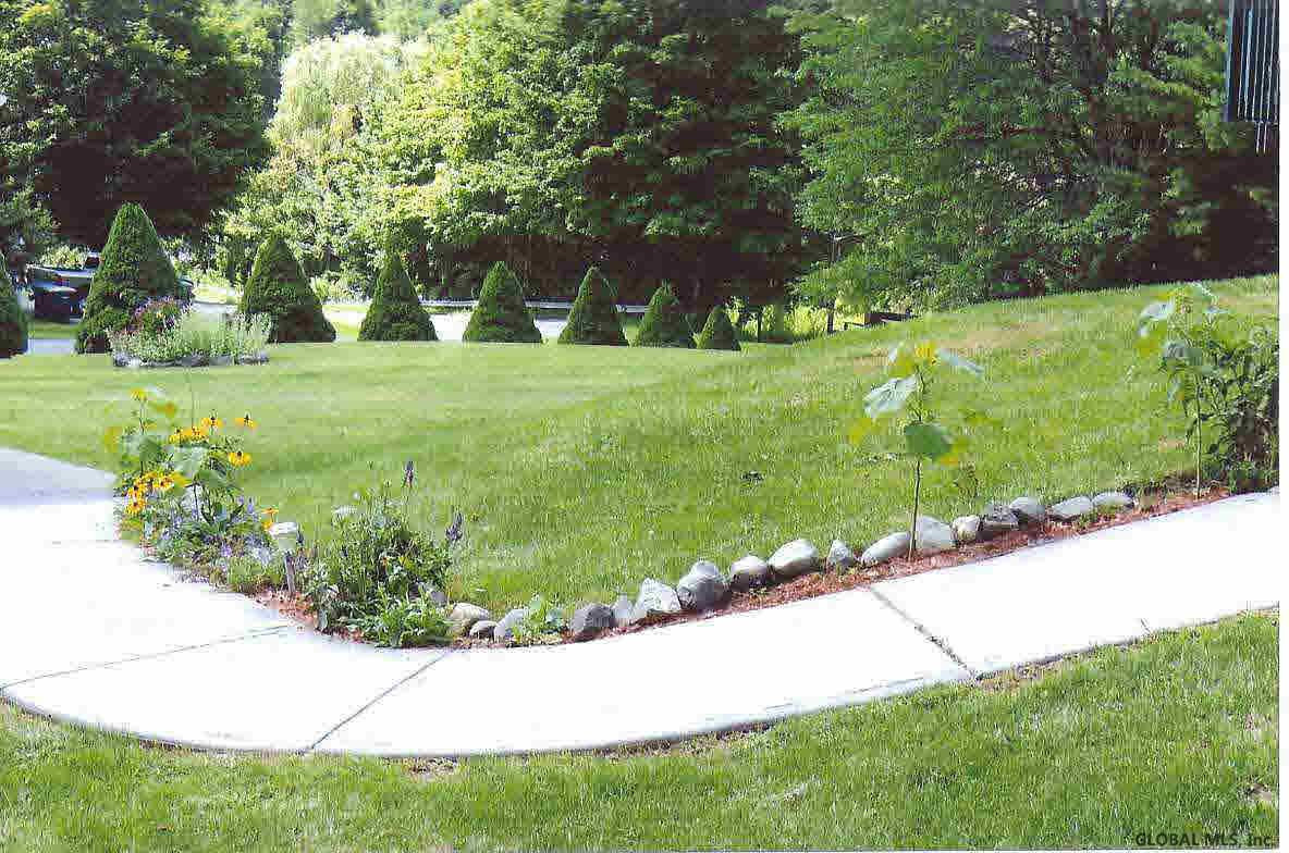 275 Stoddard Road Hampton, NY 12837 - Photo 8 of 12 Photo 8