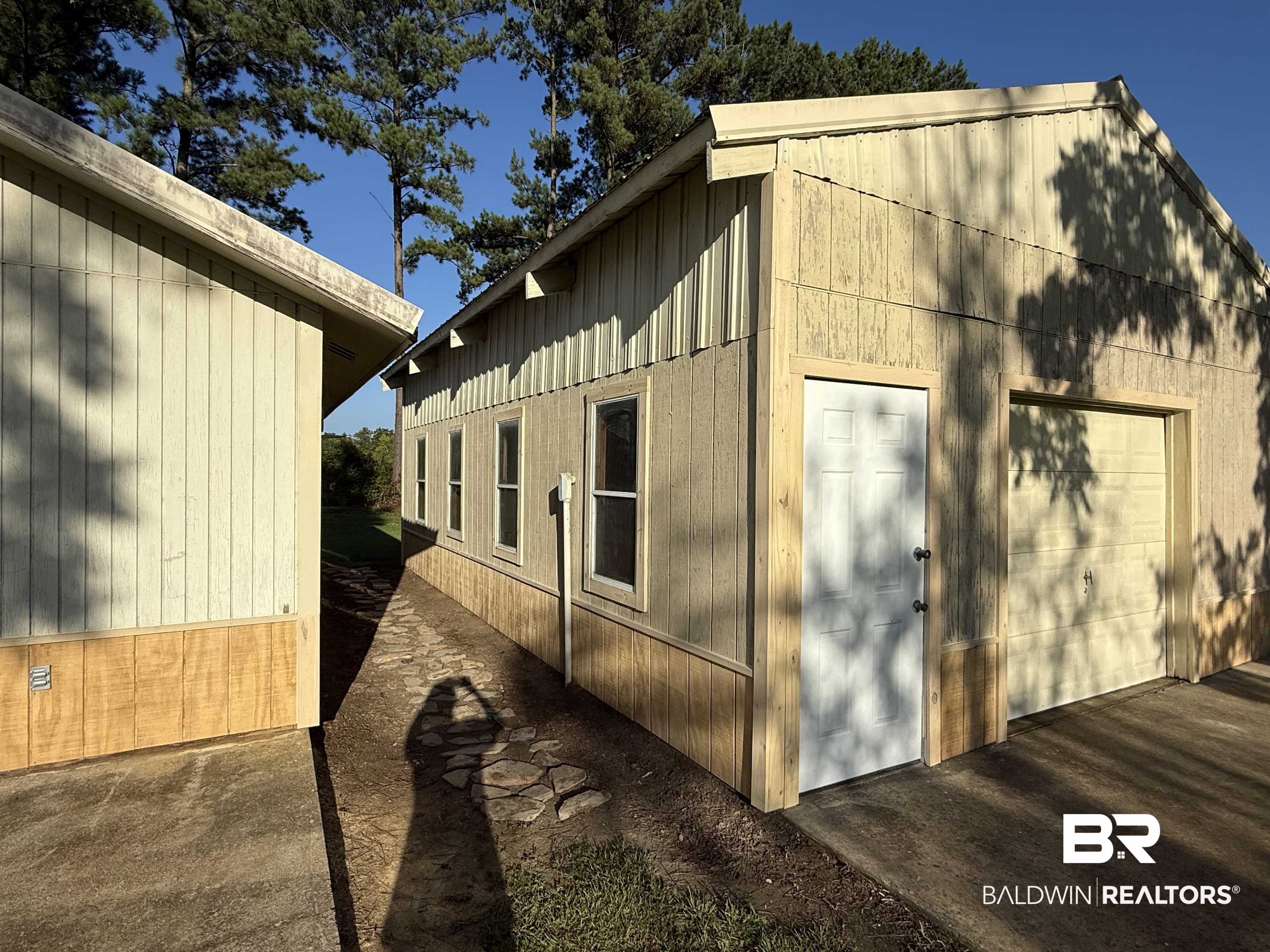 22810 Ard Road Robertsdale, AL 36567 - Photo 61 of 65 View of 30' x 20' garage / shop